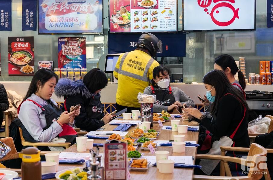 如何利用节假日让餐饮店营业额翻倍，以下四点一定要记住