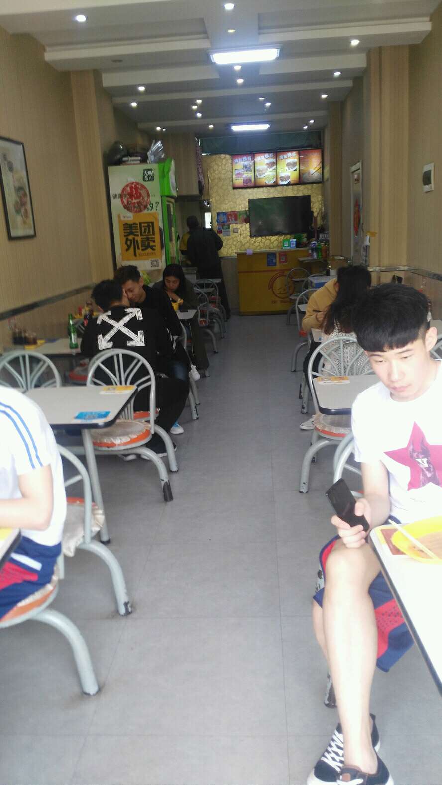 吉祥馄饨加盟店投资要多少钱